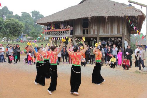 Hỗ trợ phục dựng lễ hội các dân tộc thiểu số