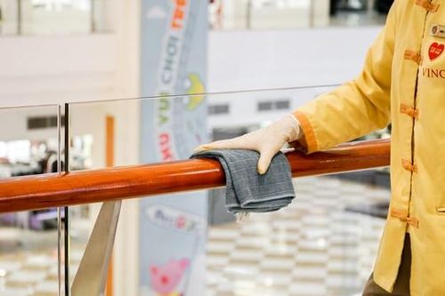 Cách ứng phó với dịch nCoV tại hệ thống trung tâm thương mại Vincom