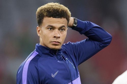 Dele Alli đối mặt án treo giò vì mang virus corona ra làm trò đùa