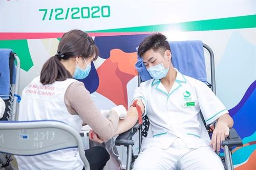 Băng huyết sau sinh mổ, sản phụ được 5 y, bác sĩ hiến máu cứu trong đêm