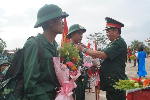 Quân khu 5 hoàn thành 100% chỉ tiêu giao quân