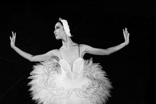 Diễn viên múa Ballet Nguyễn Thu Huệ - 1 trong 30 gương mặt xuất chúng trong năm
