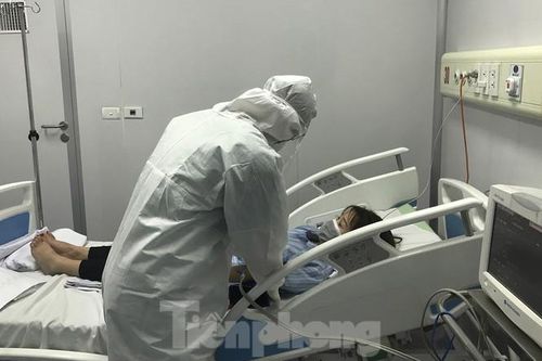 Thông tin mới nhất về sức khỏe bé 3 tháng tuổi nhiễm virus corona mới