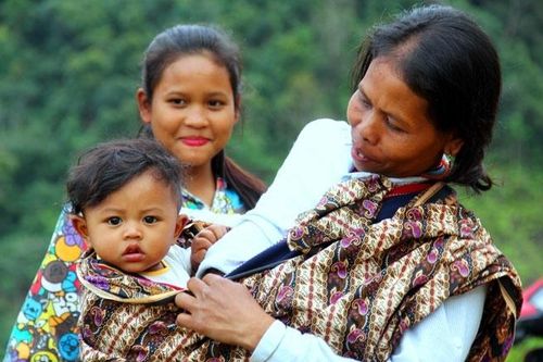 Những phận người không quốc tịch