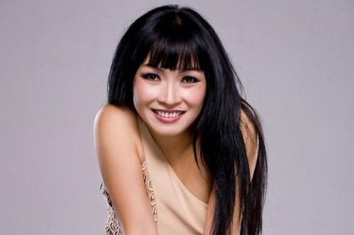 Phương Thanh đóng Facebook vì không muốn người thân bị xúc phạm