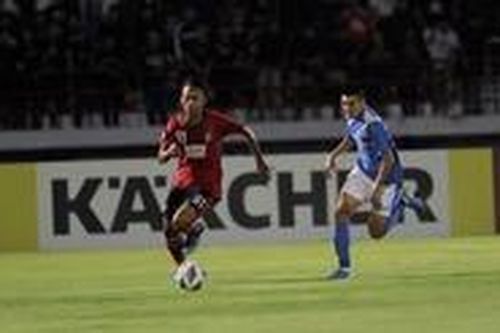 Than Quảng Ninh thua ngược trận ra quân AFC Cup vì thiếu người