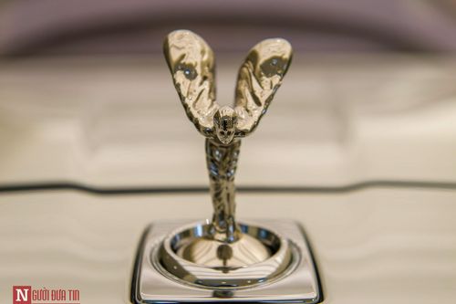 Cận cảnh siêu SUV đắt nhất tại Việt Nam