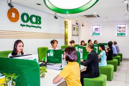 Quyết đốc thúc nhà băng lên sàn