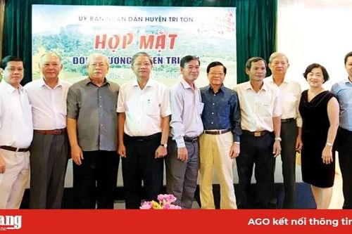 Tri Tôn nỗ lực chăm lo cho người dân