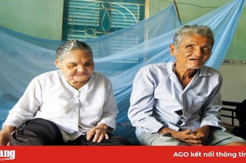 Cảnh sống khó khăn của 2 gia đình