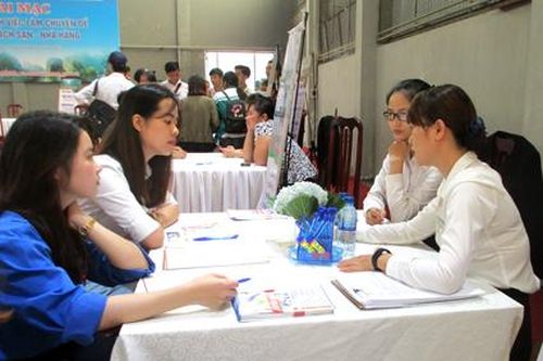 Lao động không còn phải 'ly hương' tìm việc làm