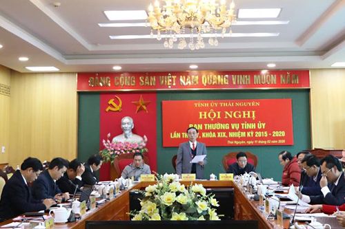 Khẩn trương hoàn thiện dự thảo Báo cáo Chính trị trình BCH Đảng bộ tỉnh