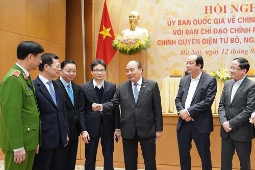Thủ tướng: CSGT cũng phải am hiểu Chính phủ điện tử