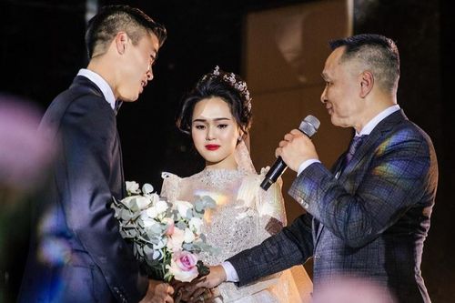 Quỳnh Anh chia sẻ về người cha đại gia: 'Bình thường bố ít nói lắm'