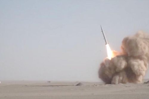 Iran lại phóng vệ tinh, Mỹ đứng ngồi không yên
