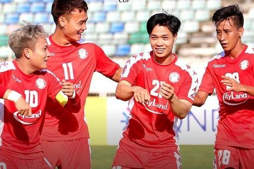 Công Phượng ghi bàn, chạnh lòng bầu Đức: Thời thế nay đã khác