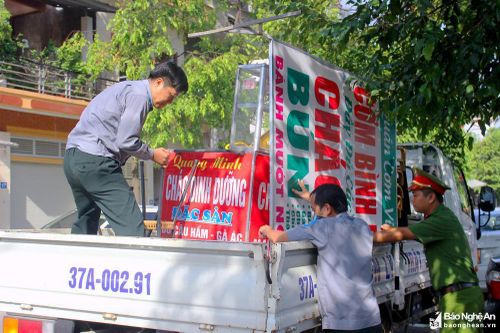 Nghệ An kiên quyết giải tỏa, xử lý các hành vi vi phạm để đường thông, hè thoáng