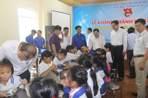Thắm tình hai miền quê