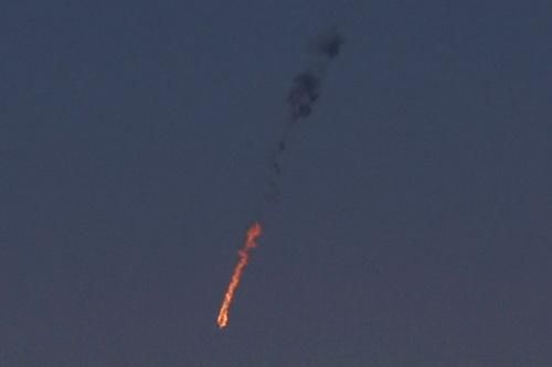Phòng không Nga vừa khai hỏa, bắn hạ máy bay Israel tại Syria?