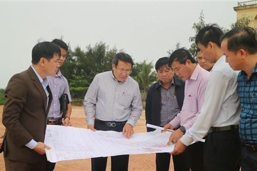 Phó Chủ tịch Thường trực UBND tỉnh Hà Sỹ Đồng kiểm tra tình hình quản lý, sử dụng đất đai tại các dự án trọng điểm