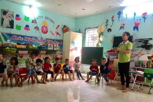 Trường mầm non phải tiếp nhận hết số trẻ 5 tuổi trên địa bàn