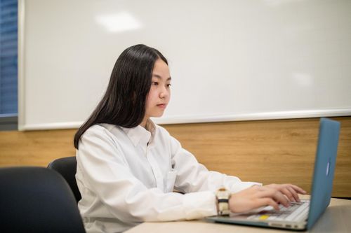 Everest Education triển khai lớp học trực tuyến phòng dịch bệnh