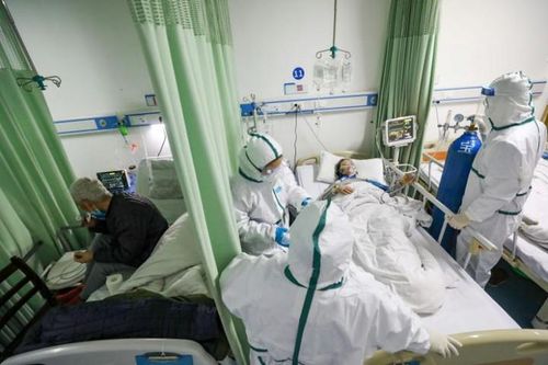 Tăng 15.217 ca mắc, 243 ca tử vong chỉ trong 1 ngày, Trung Quốc đang ở đỉnh dịch?