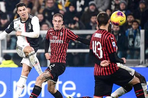 Trực tiếp bóng đá Milan vs Juventus (02h45 ngày 14/2): Khủng hoảng chờ ai?