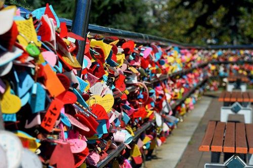 Người đầu tiên gửi đi thiệp Valentine là ở nước nào?