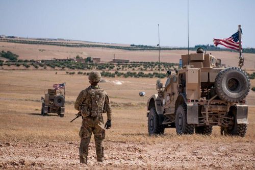 Liên quân do Mỹ đứng đầu xả súng vào trạm kiểm soát ở Đông Bắc Syria