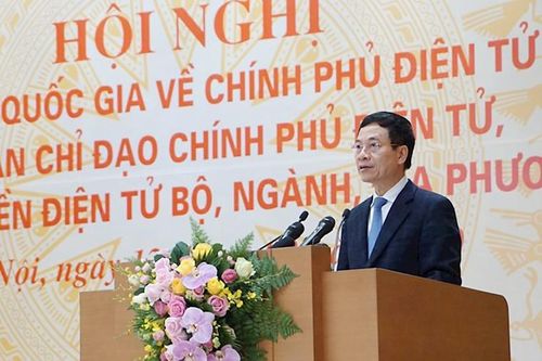 Bộ trưởng Bộ TT&TT Nguyễn Mạnh Hùng: Tỷ lệ văn bản điện tử được trao đổi qua mạng từ 72% năm 2018 lên 86,5% năm 2019