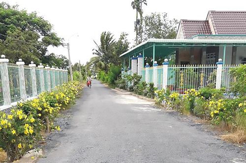 Phát huy vai trò của phụ nữ trong thực hiện cuộc vận động xây dựng gia đình '5 không 3 sạch'
