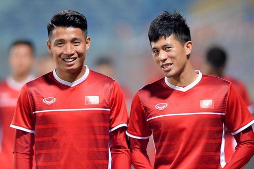Ngày Valentine, fan bầu chọn 'đôi bạn thân' của hội cầu thủ