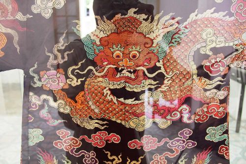 'Truy tìm' cổ vật cung đình Huế
