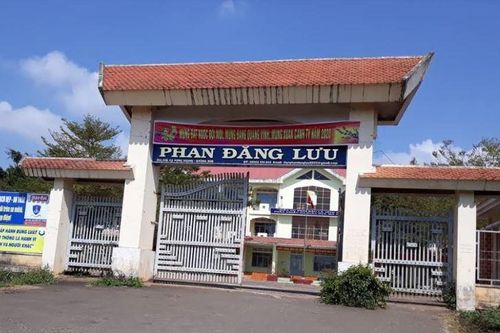 Nam sinh lên Youtube học cách cho vay tiền kiểu 'tín dụng đen'