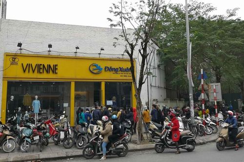 Doanh nghiệp dệt may tăng năng lực sản xuất khẩu trang phòng COVID-19
