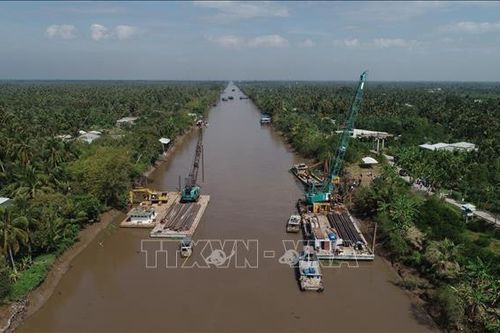 Tiền Giang đầu tư khẩn cấp hơn 7,6 tỷ đồng cho công trình chống mặn