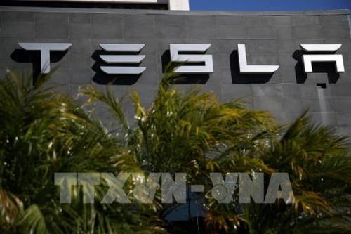 Tesla phát hành thêm 2 tỷ USD cổ phiếu