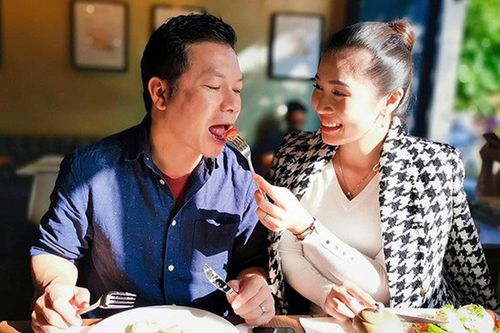 Vợ chồng Shark Hưng tranh thủ từng phút để hẹn hò Valentine