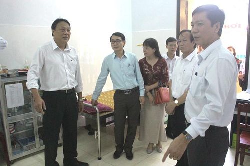 Kiểm tra công tác phòng chống Covid-19 tại các đơn vị trường học