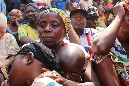 Hàng nghìn người tị nạn Cameroon tràn sang Nigeria