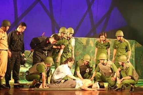 Tiếp nhận tác phẩm dự Liên hoan sân khấu về 'Hình tượng người chiến sĩ CAND' lần thứ IV
