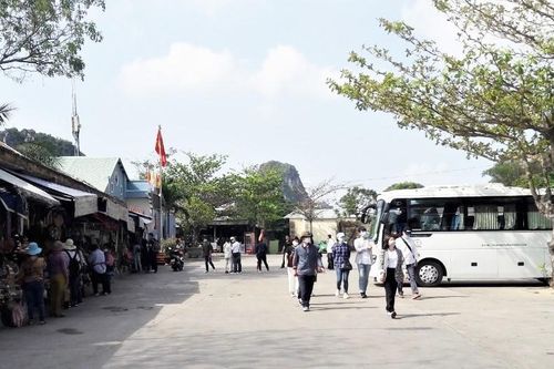 Covid-19 'thổi bay' hơn 670 tỷ đồng từ du lịch Đà Nẵng