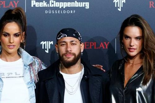 Neymar chọc giận PSG