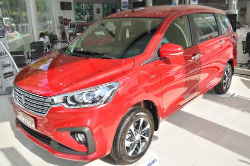 Suzuki Ertiga 2020 cập bến đại lý - nhiều thay đổi, giá tăng nhẹ