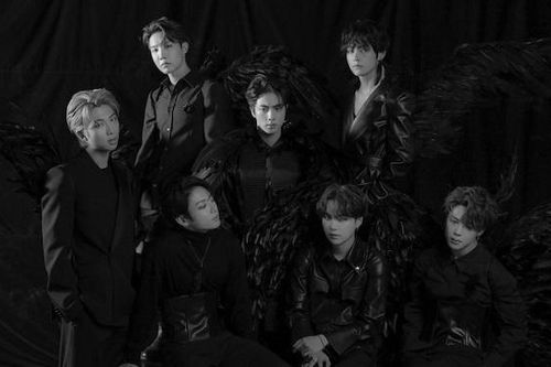 BTS tiết lộ ảnh hậu trường đẹp đau tim của 'Map Of The Soul: 7'