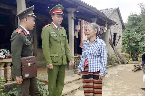 Khi Công an chính quy lên vùng biên