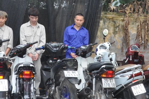 Bắt 3 đối tượng thực hiện nhiều vụ trộm cắp xe máy ở Hải Dương