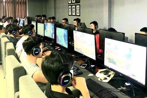 Quán game phớt lờ... Covid-19