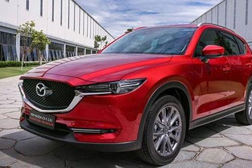 Mazda CX-5 giảm giá trong tháng 2, đối đầu Hyundai Tucson, Mitsubishi Outlander
